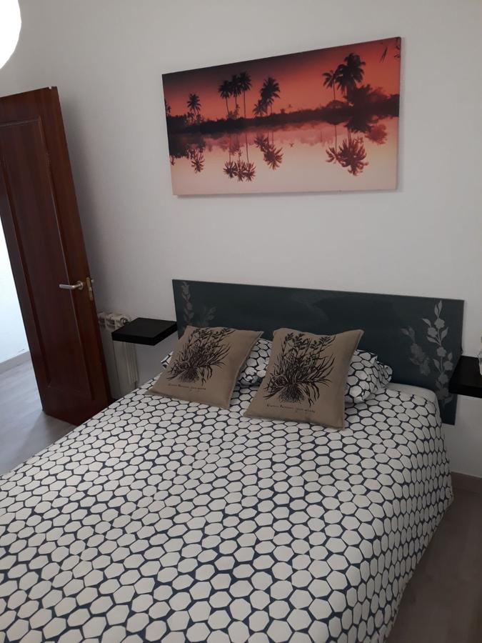 Latina Apartment Мадрид Екстериор снимка